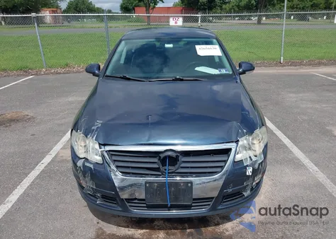 2008 Volkswagen Passat Turbo from USA, damaged, VIN WVWJK73C88P050581